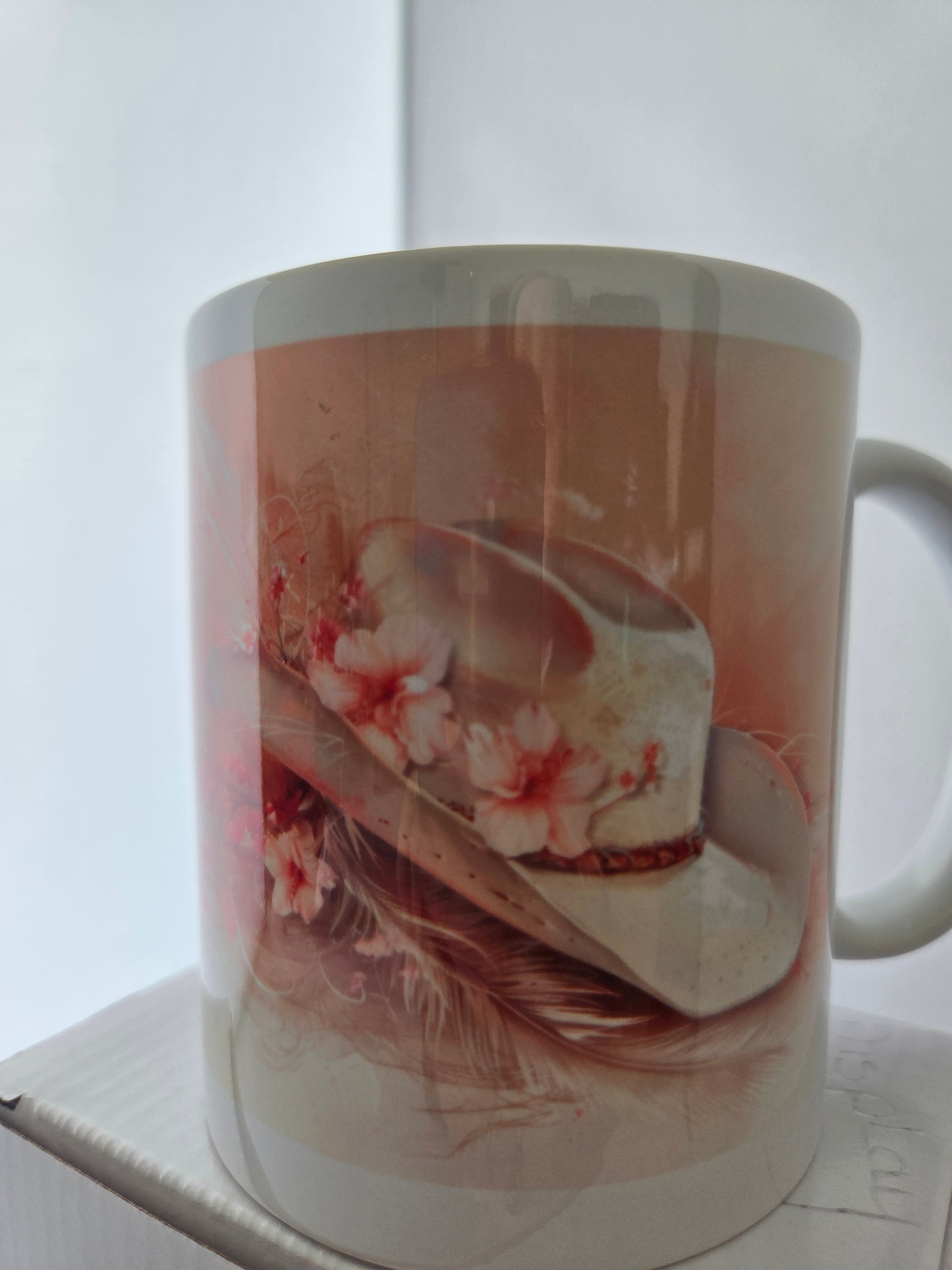 Country Hat with Peach background Mug