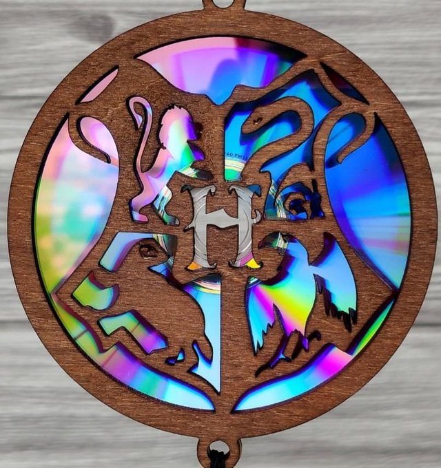 Suncatcher - Harry Potter Houses Shield